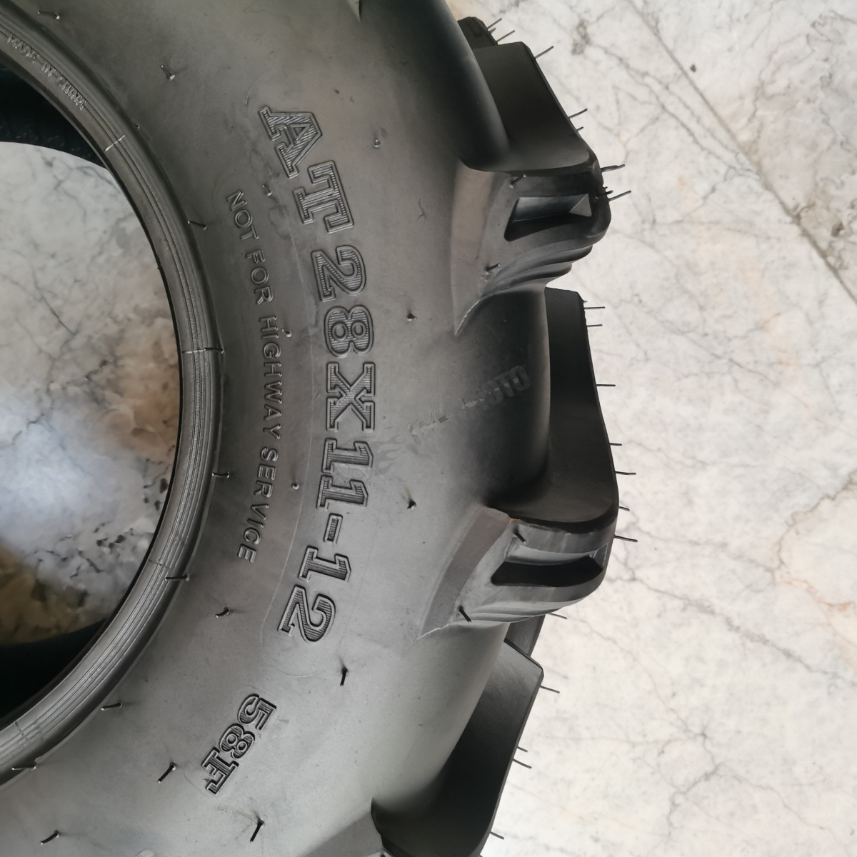 30x9-14 30x11-14 28*11-14 28x9-14 28x9-12 28x11-12 6PLY 12 14 Inch Tubeless Wholesale Manufacturer ATV Off Road Tires